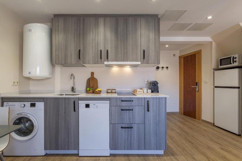 Vigo Bay Apartments by Olala Homes - image 18