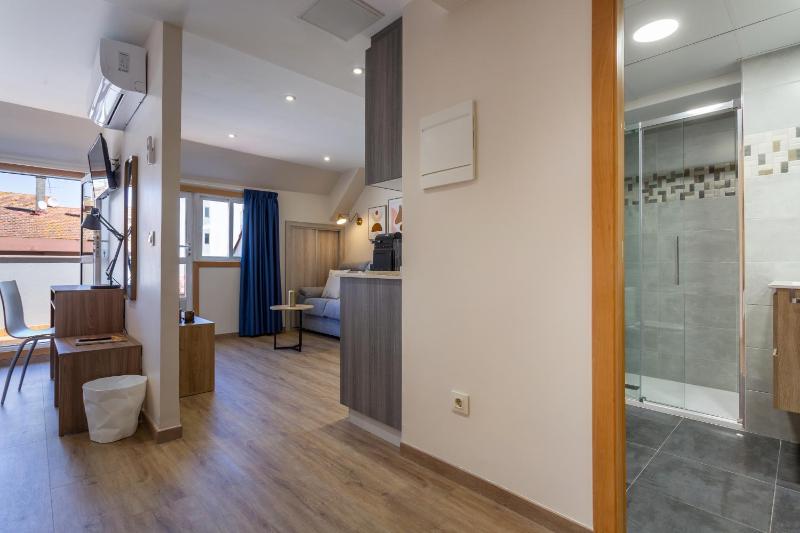 Vigo Bay Apartments by Olala Homes - image 30
