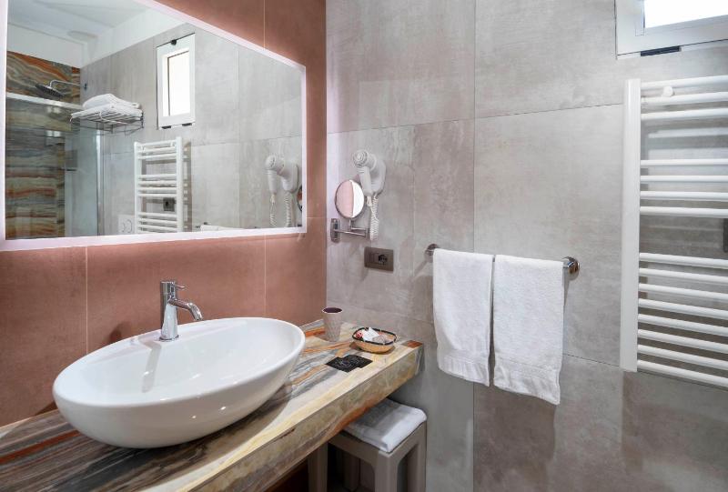 B&B Primrose Residence Hotel - image 45