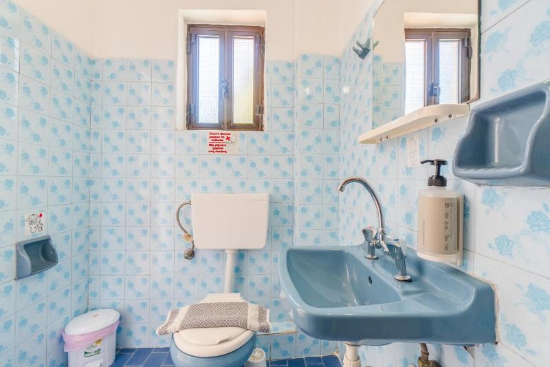 Twin or Double Room with Balcony image 3