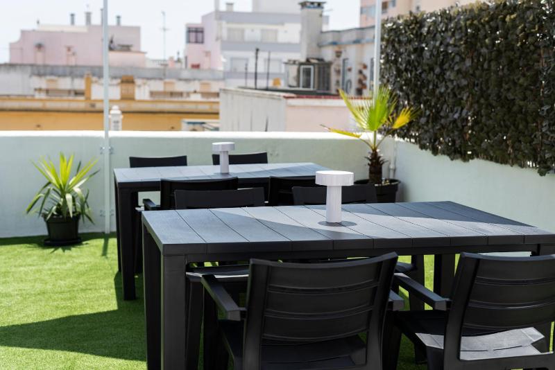 City Rooms Guest House by HD - image 22