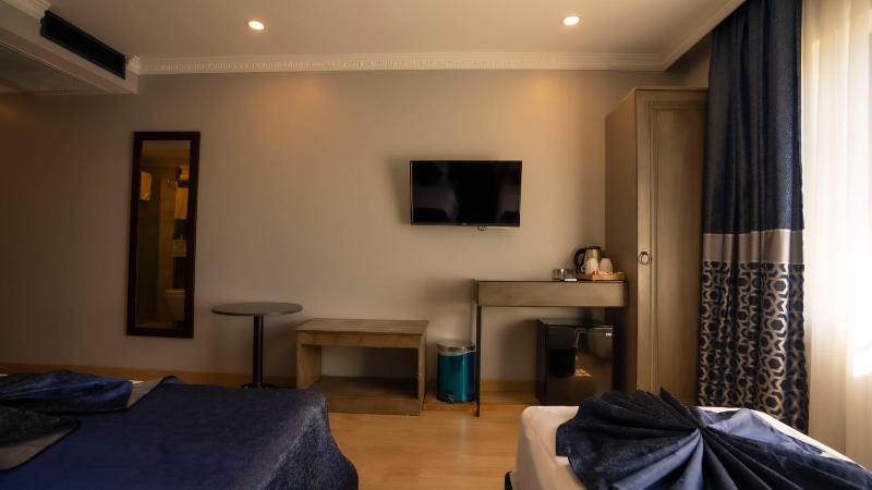 Triple Room image 3