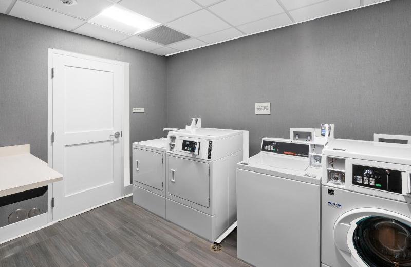TownePlace Suites by Marriott Jacksonville Airport - image 9