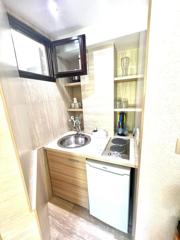 One-Bedroom Apartment with Balcony image 4