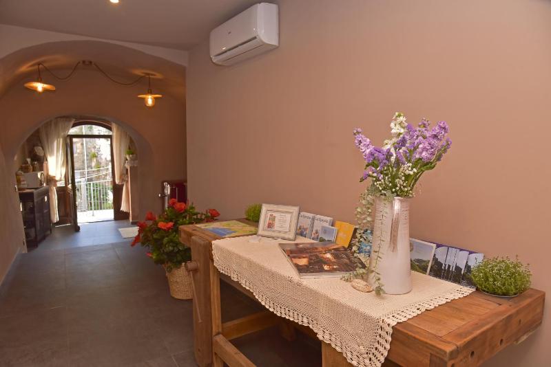 Casa Vacanze Tra I Monti e San Martino - image 27
