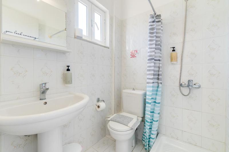 Triple Room image 2