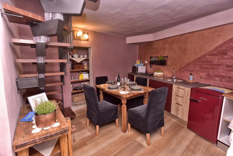 Casa Vacanze Tra I Monti e San Martino - image 15