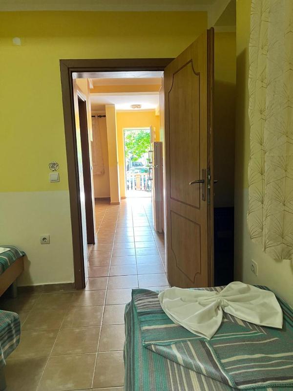 Apartment - Ground Floor image 4