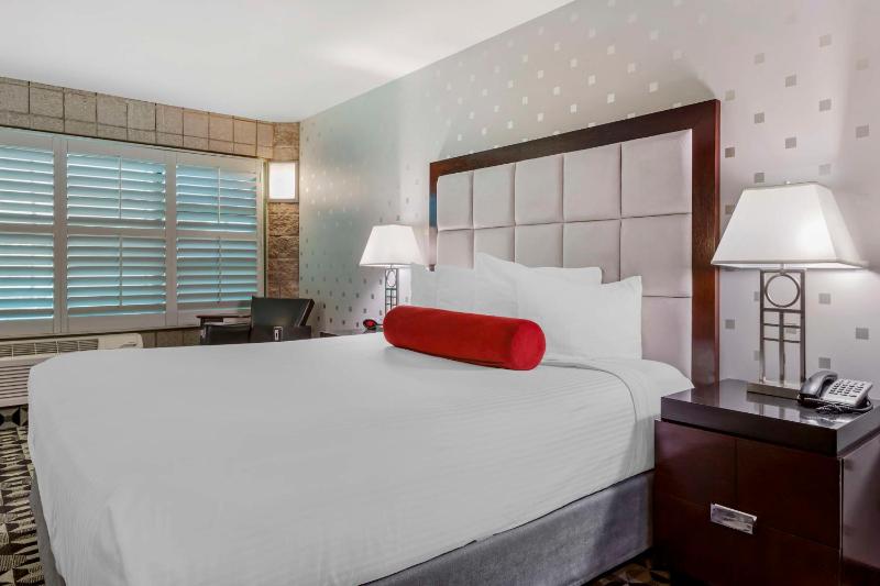 King Room - Non Smoking image 1