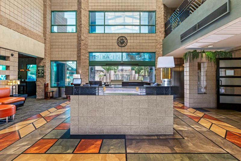 Best Western Plus Sundial - image 8