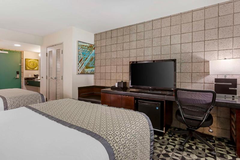 Best Western Plus Sundial - image 22
