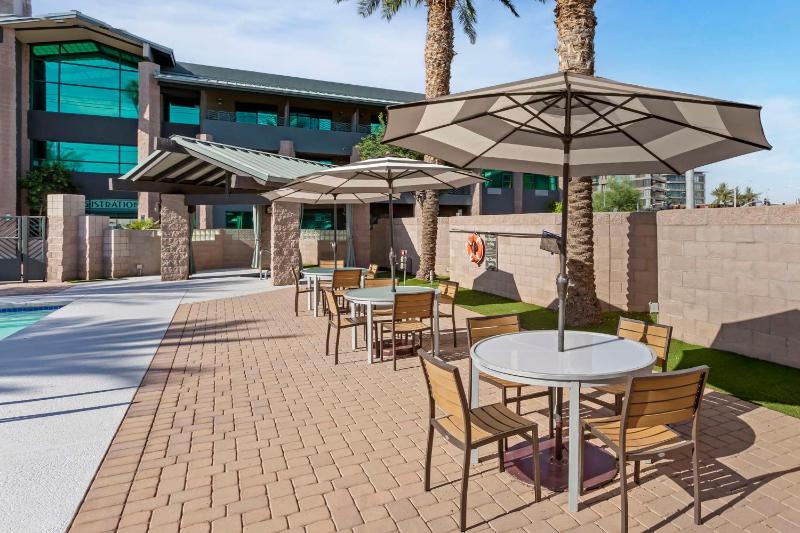 Best Western Plus Sundial - image 37