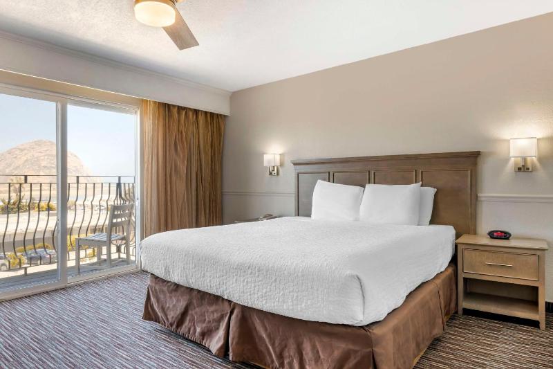 King Room with Ocean View - Non Smoking image 1
