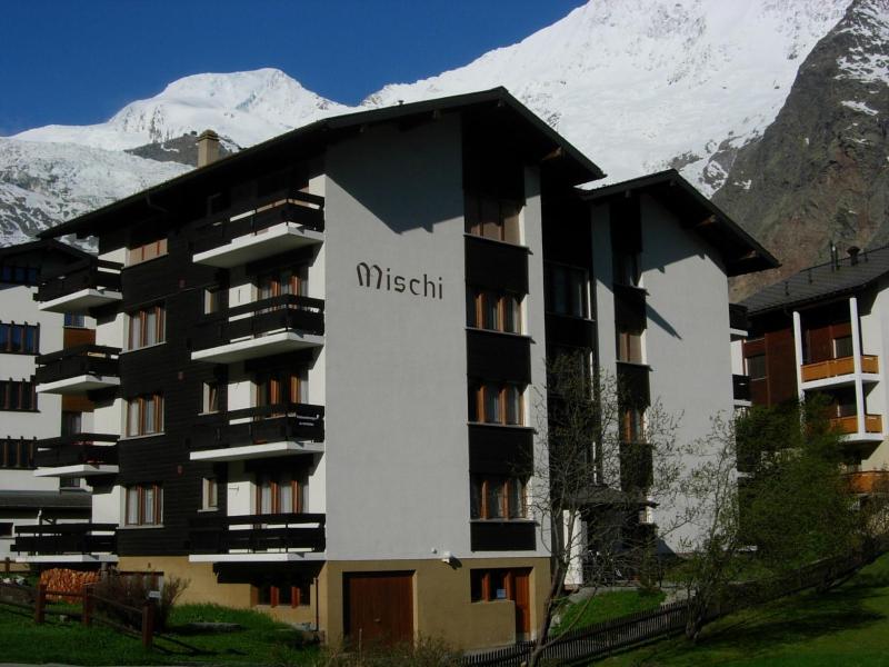 Apartment with Balcony image 3