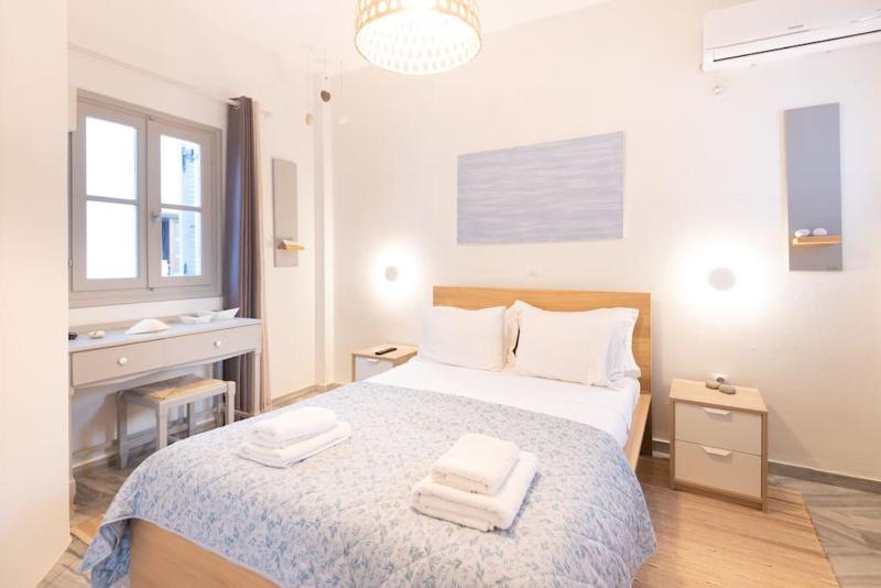 Swell S10 maisonette in Naousa Images