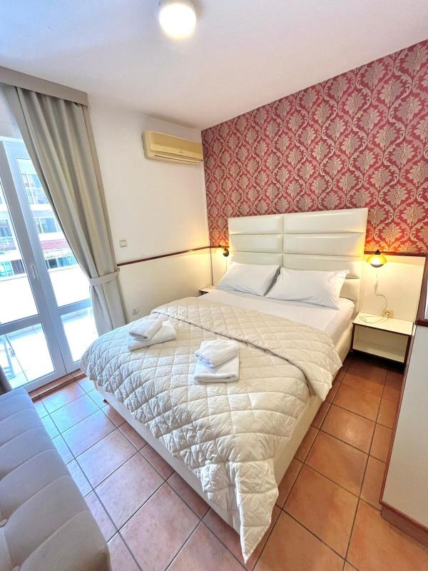 Double Room with Terrace image 1