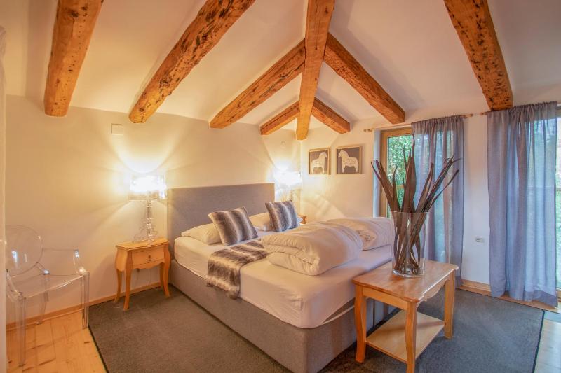 Standard Double Room with Shower image 1