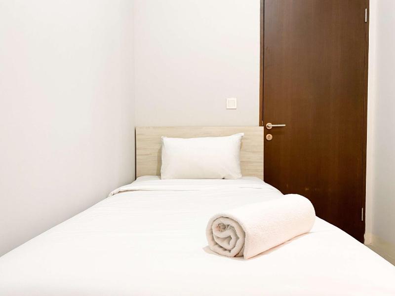 Comfort 2BR at Transpark Juanda Bekasi Timur Apartment By Travelio - image 28