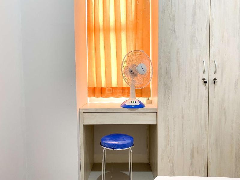 Comfort 2BR at Transpark Juanda Bekasi Timur Apartment By Travelio - image 2