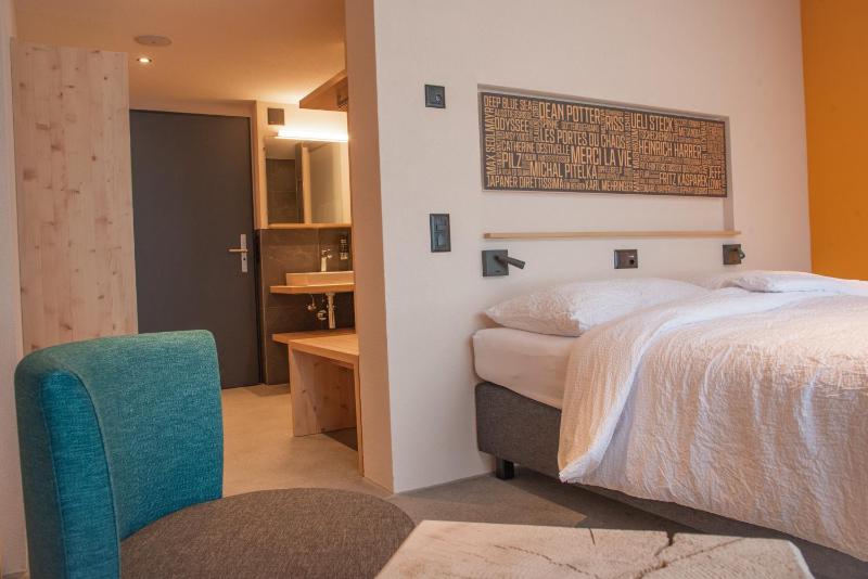 Double Room with Mountain View image 3