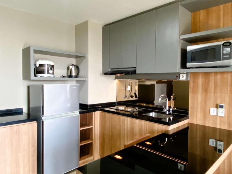 Big Studio at Apartment Mustika Golf Residence By Travelio - image 10