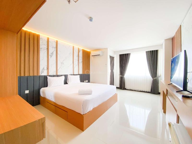 Homey and Strategic Studio (No Kitchen) at Sentraland Semarang Apartment By Travelio - image 3