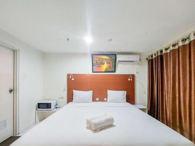 Good and Restful Studio (No Kitchen) at Sentraland Medan Apartment By Travelio - image 1