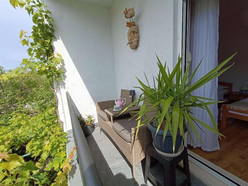 Apartments by the sea Kastel Stafilic Kastela - 22570 - image 7