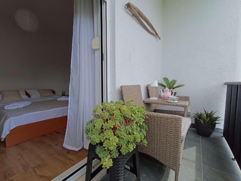 Apartments by the sea Kastel Stafilic Kastela - 22570 - image 10