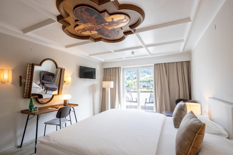 Superior Double Room image 1