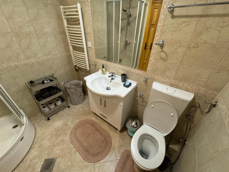 Latin Bridge Sarajevo - 3 Room Apartment 80m2 in Villa with free private parking - Old Town Sarajevo - image 15