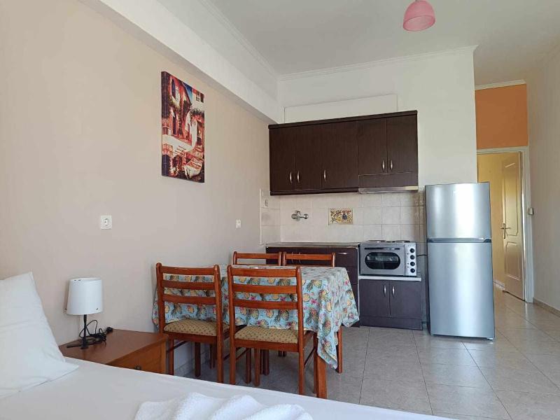 Family Apartment with Sea View image 3