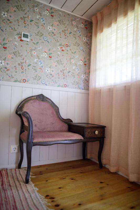 Double Room image 4