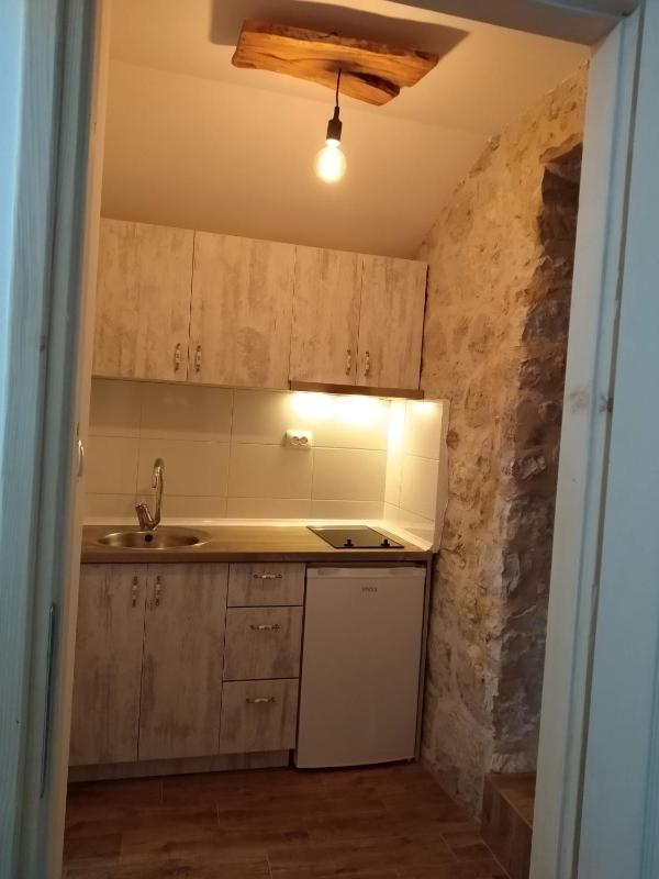 Rustic house - image 8