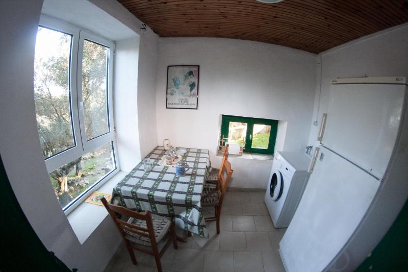 Three-Bedroom House image 2