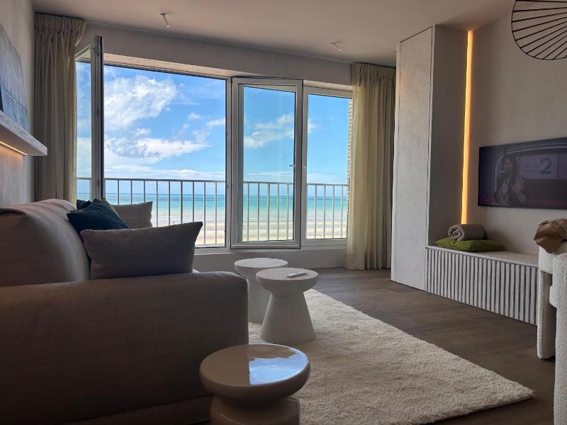 Le Belvédère Beachview Images