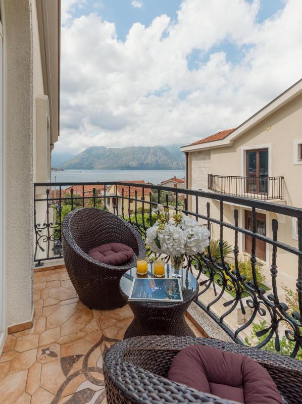 Duplex Studio with Terrace and Sea View image 2