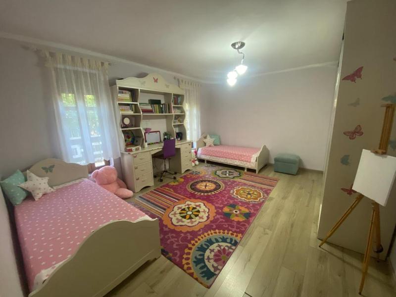 Luxury House - image 14