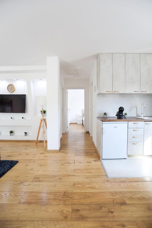 Two-Bedroom Apartment with Balcony image 4