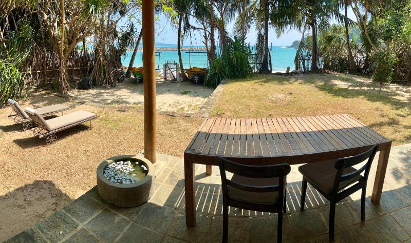Namaskara by the Beach - Tropical Beachfront Villa Retreat - image 14