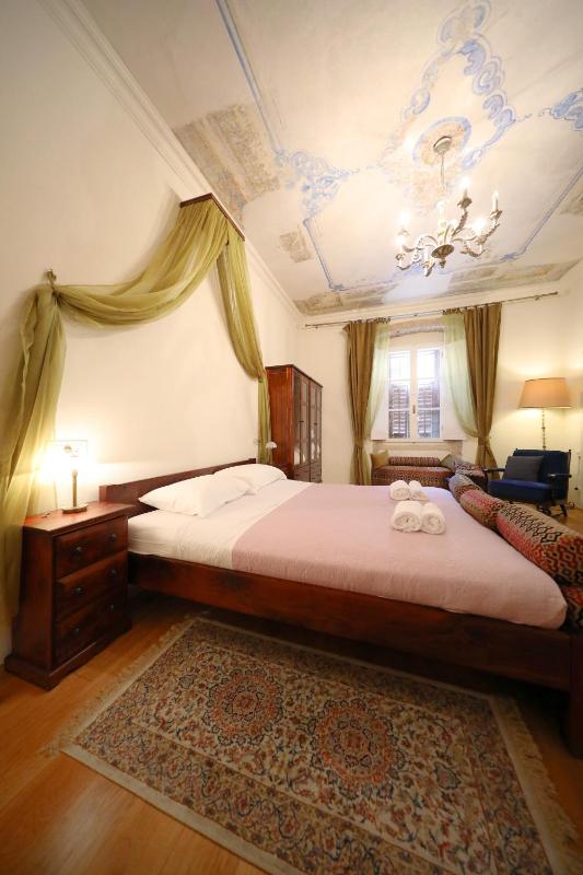 Deluxe Apartment image 4
