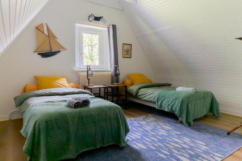 Two-Bedroom Cottage image 2