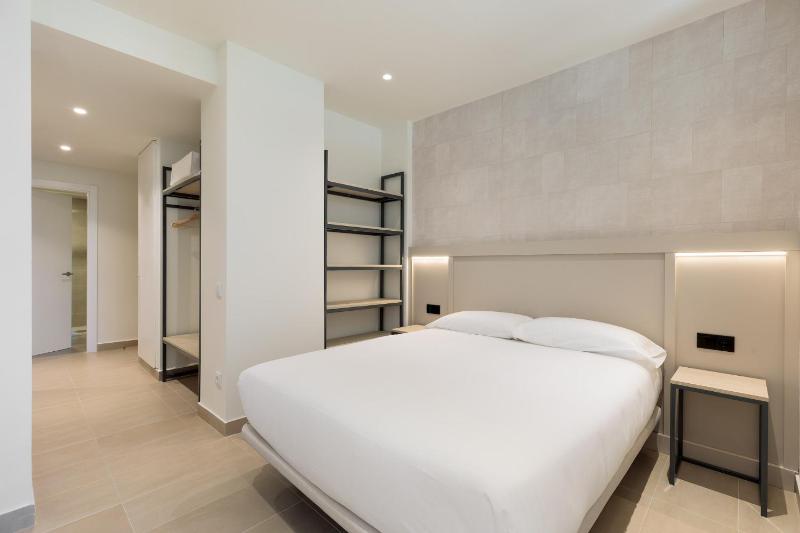 Aparthotel Xic - image 29