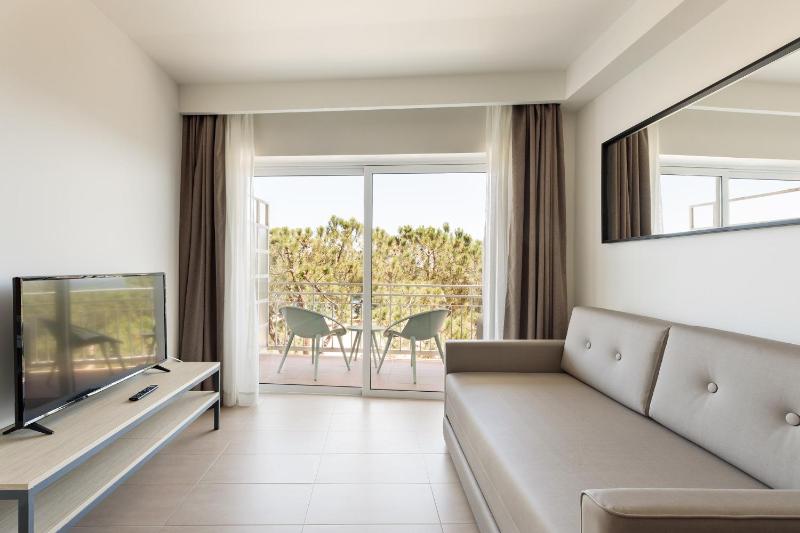 Aparthotel Xic - image 22