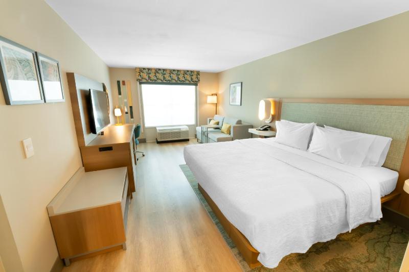 King Room image 2