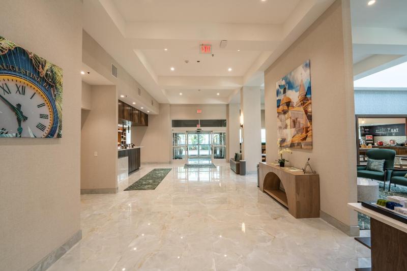 Hampton Inn by Hilton St. Augustine Downtown Historic District - image 5