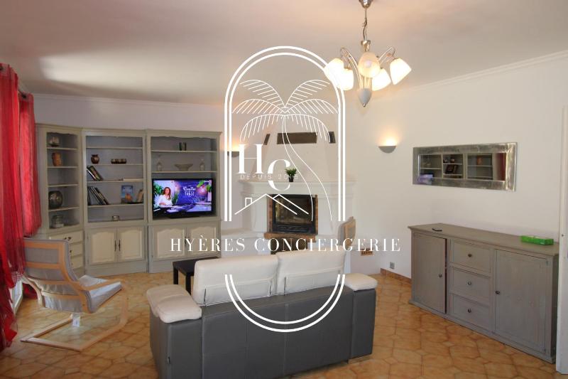 Villa 4 Chambres Jardin Jacuzzi Hyères PK CLIM By HC - image 8