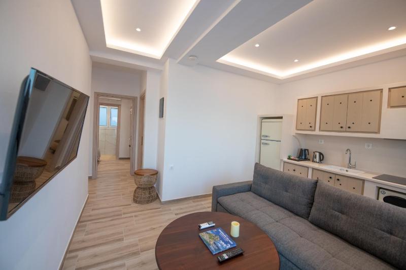 Flisvos Beachfront Apartments - image 48