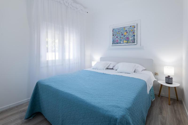 Apartments by the sea Mandre Pag - 6516 - image 16
