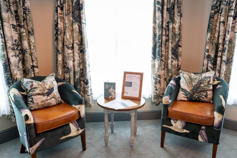 Deluxe Double Room image 4